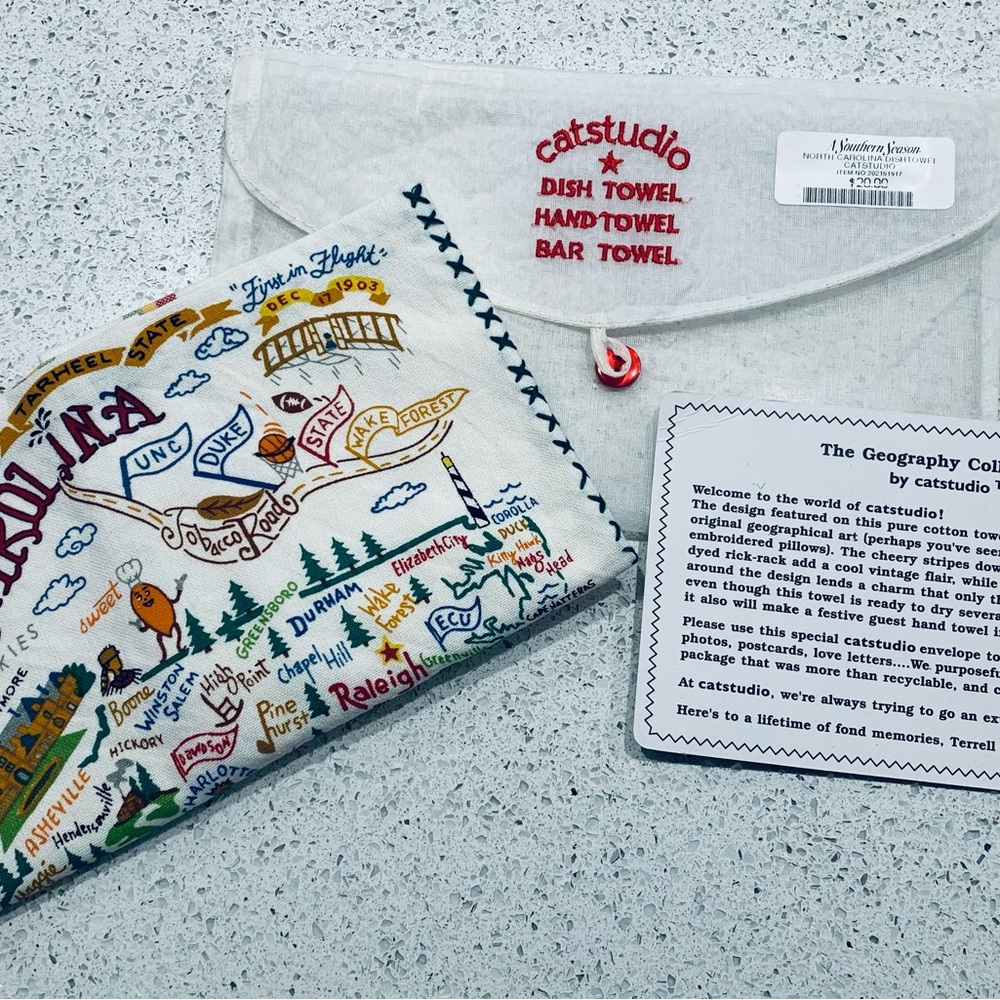 Catstudio North Carolina - Geography Collection - Colorful Hand Towel